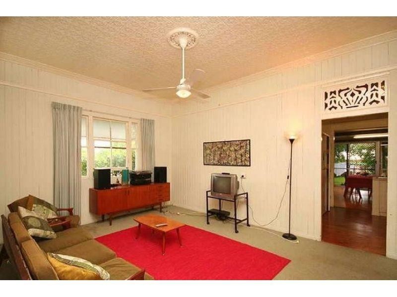 17 Speedy Street, Kelvin Grove QLD 4059