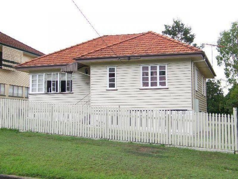 28 Cain Street, Everton Park QLD 4053