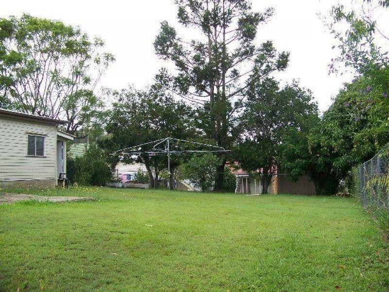 28 Cain Street, Everton Park QLD 4053