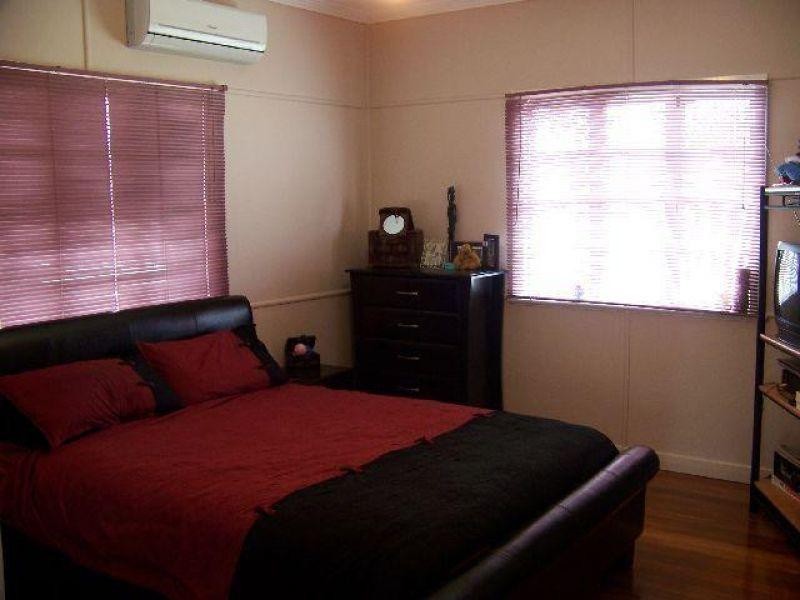 28 Cain Street, Everton Park QLD 4053