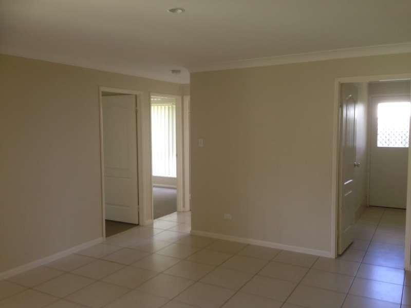 43 Mellor Place, Brassall QLD 4305