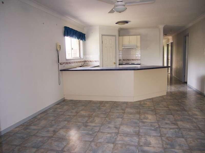 5 Whipbird Street, Bellbird Park QLD 4300