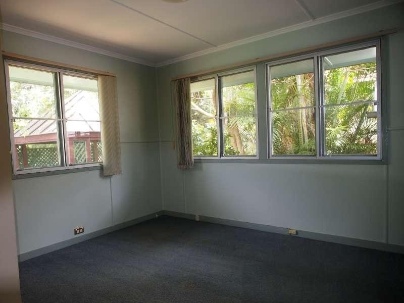 3 Avon Street, Leichhardt QLD 4305