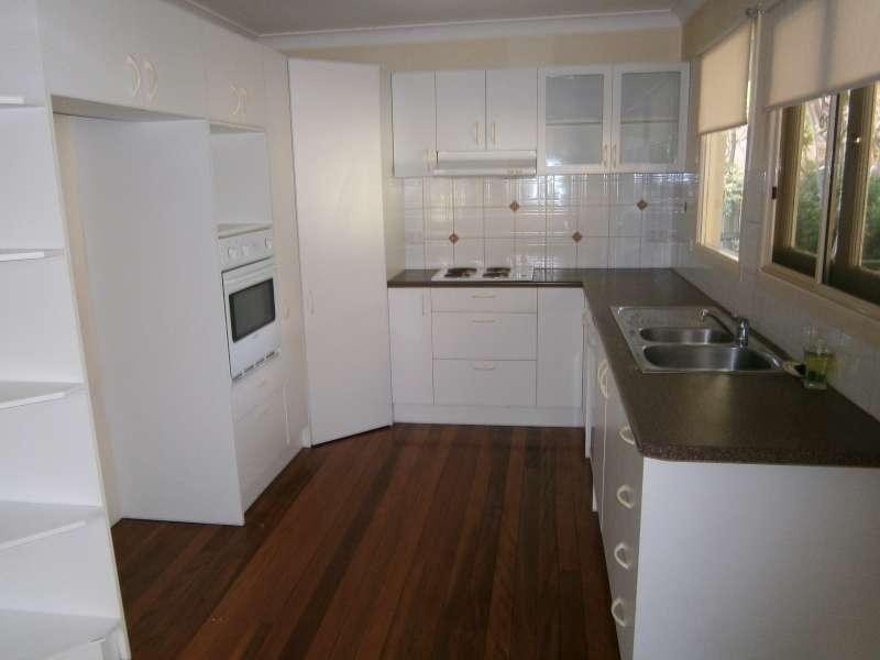 140 Fig Tree Pocket Road, Chapel Hill QLD 4069