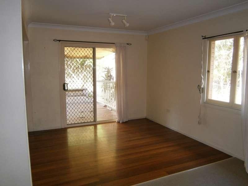 140 Fig Tree Pocket Road, Chapel Hill QLD 4069