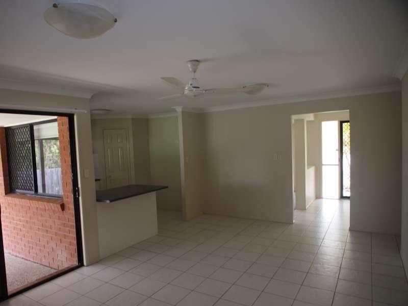 12 Dindina Street, Flinders View QLD 4305