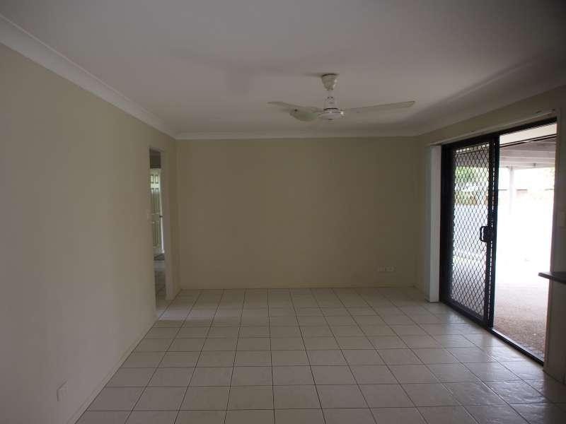 12 Dindina Street, Flinders View QLD 4305