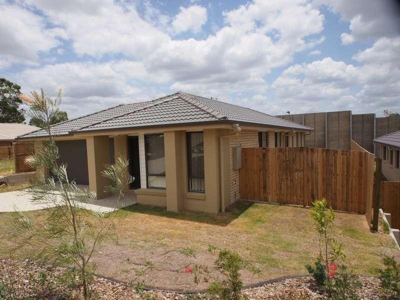 20 McCarthy Crescent, Goodna QLD 4300