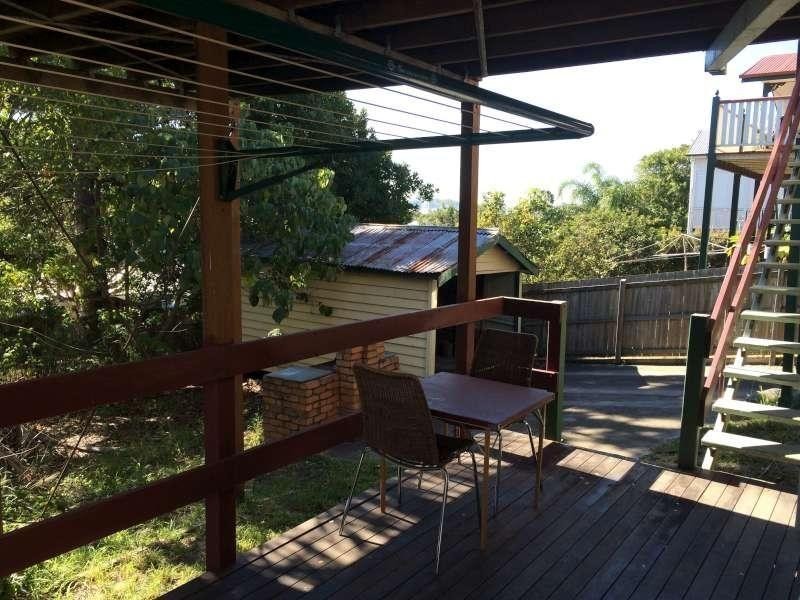 19 Garrick Terrace, Herston QLD 4006