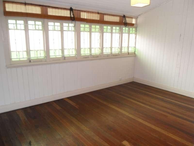 88 Fifth Avenue, Windsor QLD 4030