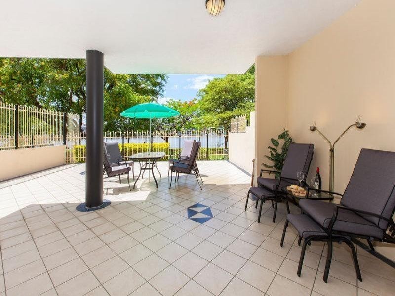 16/118 Oxlade Drive, New Farm QLD 4005