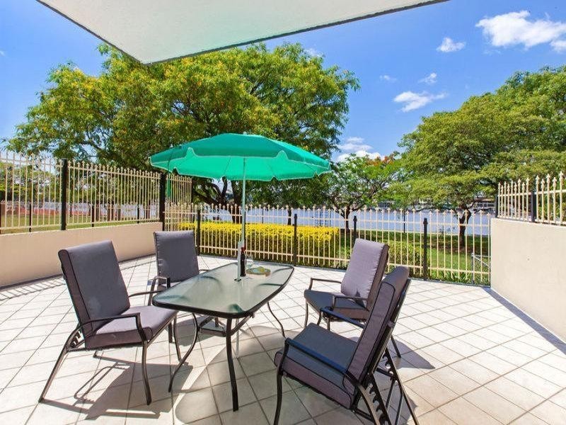 16/118 Oxlade Drive, New Farm QLD 4005