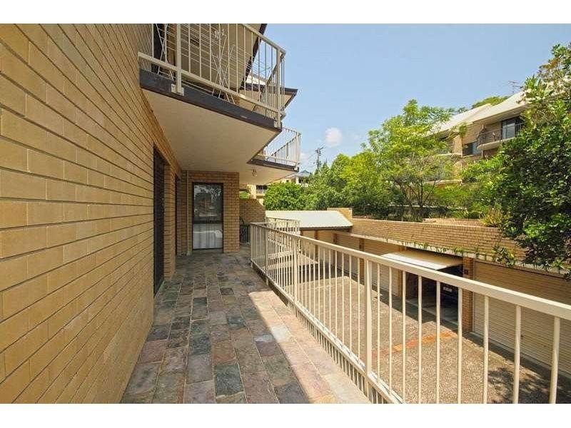 7/30 Armadale Street, St Lucia QLD 4067