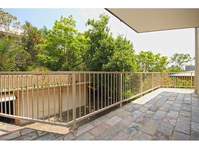 7/30 Armadale Street, St Lucia QLD 4067