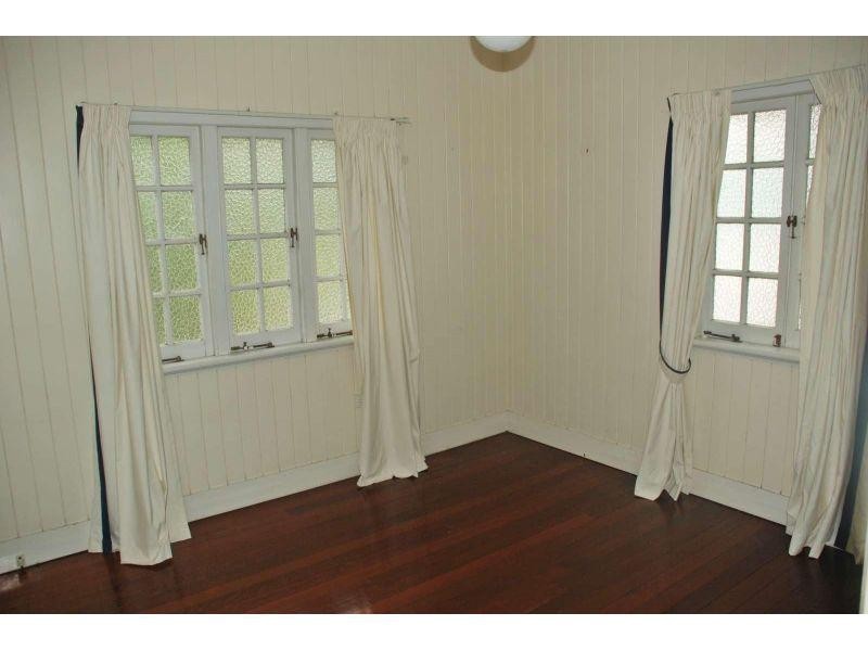 55 Lizzie Street, Bardon QLD 4065