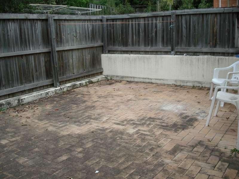 4/52 Mitre Street, St Lucia QLD 4067