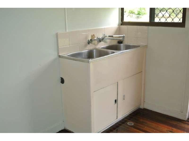 3 Suffield Drive, Yamanto QLD 4305