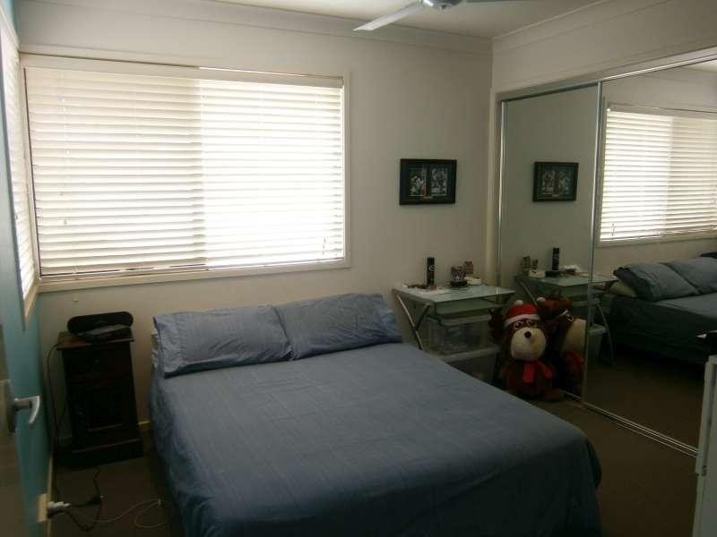 2/18 McPherson Road, Sinnamon Park QLD 4073