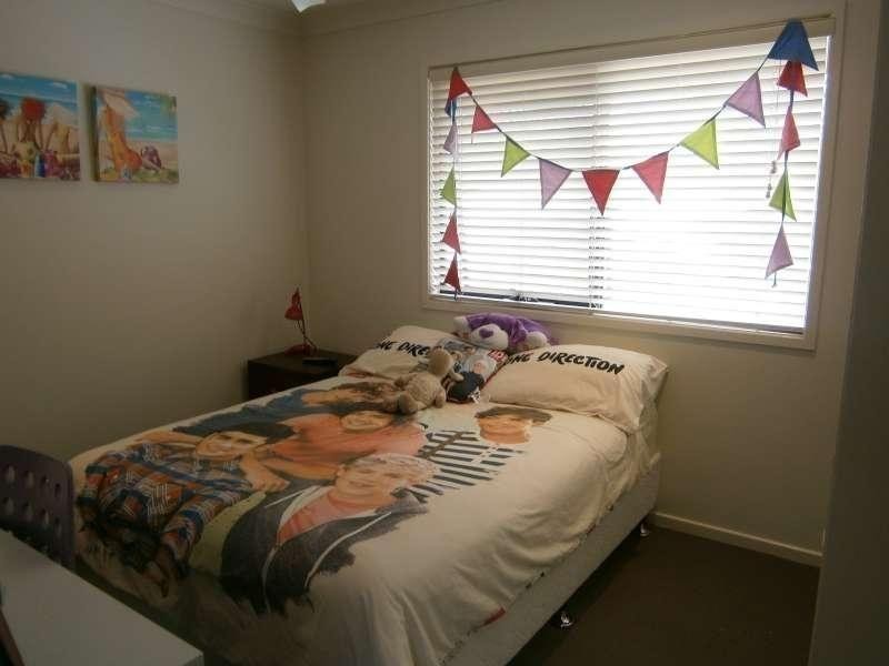 2/18 McPherson Road, Sinnamon Park QLD 4073