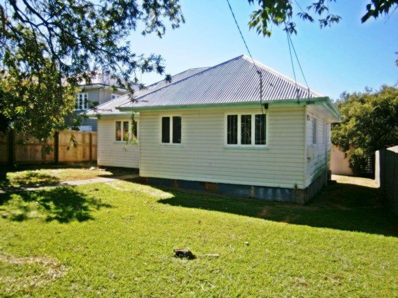 31 Shirley Street, Enoggera QLD 4051