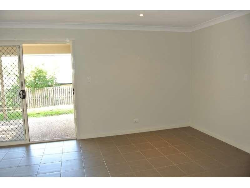 11 Regency Crescent, Moggill QLD 4070