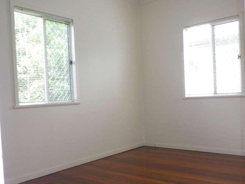 21 Charlie Street, Zillmere QLD 4034