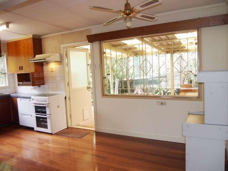 30 Carinya Street, Indooroopilly QLD 4068