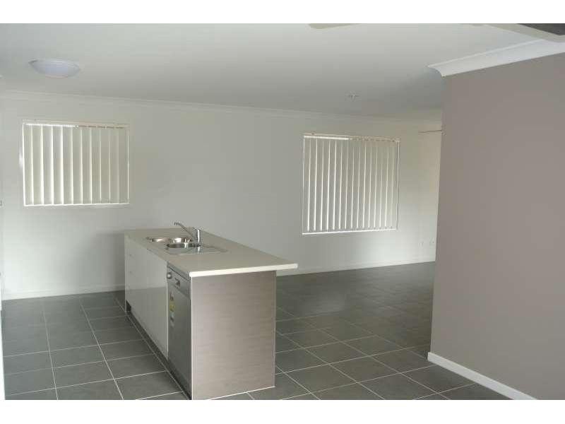 10 Shanks Court, Bundamba QLD 4304