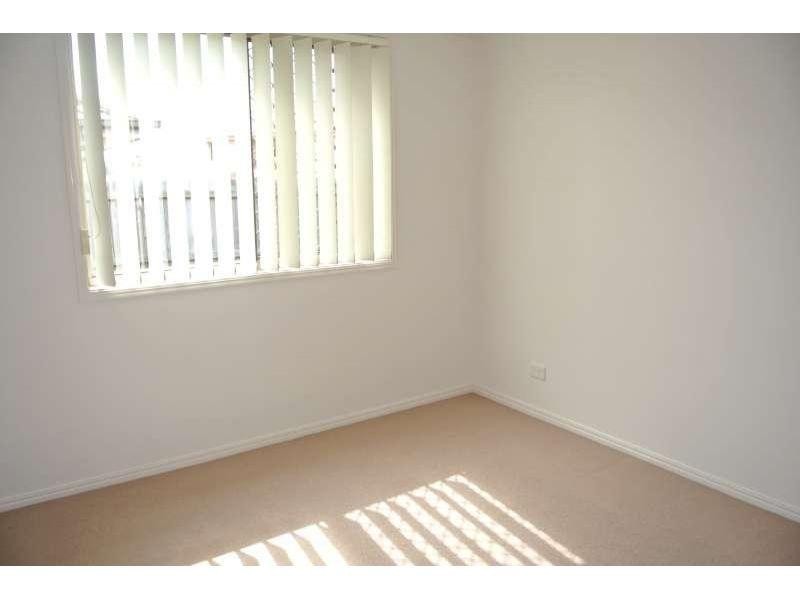 102 Anna Drive, Raceview QLD 4305