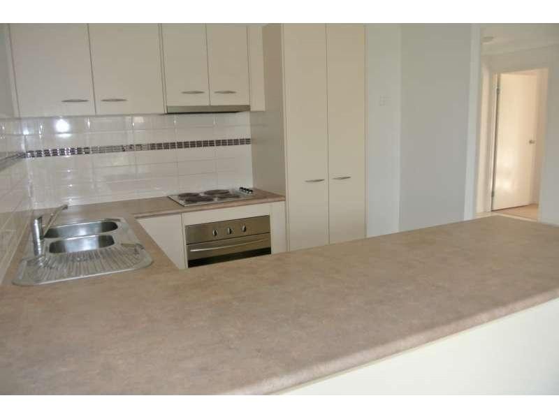 102 Anna Drive, Raceview QLD 4305