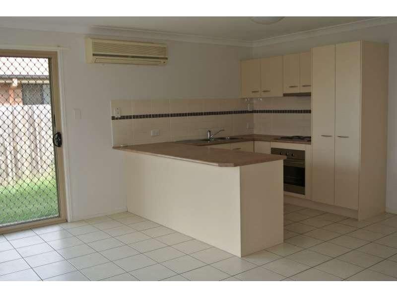 102 Anna Drive, Raceview QLD 4305
