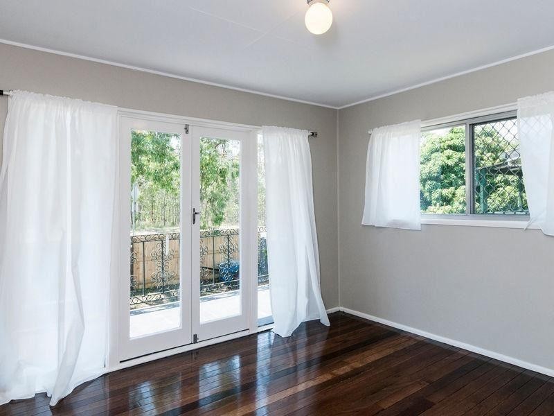 71 Redbank Plains Road, Goodna QLD 4300