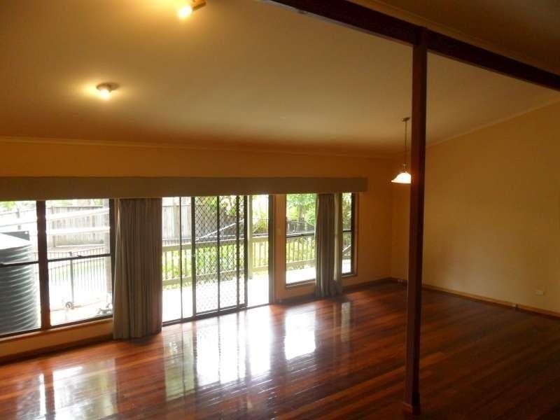 28 Gabwina Street, Fig Tree Pocket QLD 4069