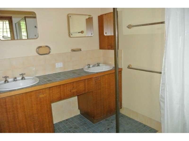 28 Gabwina Street, Fig Tree Pocket QLD 4069