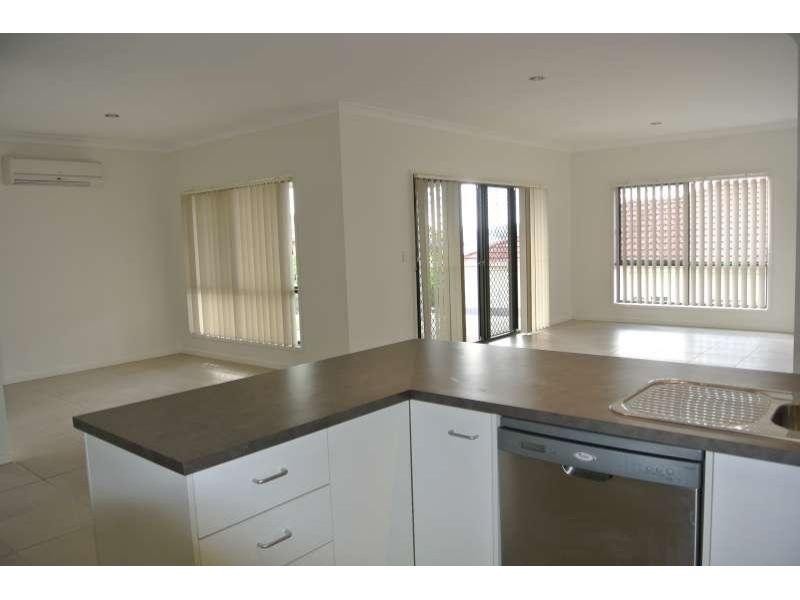 5 The Promenade, Springfield Lakes QLD 4300