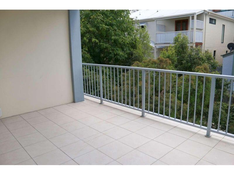 10/111 Samford Road, Enoggera QLD 4051