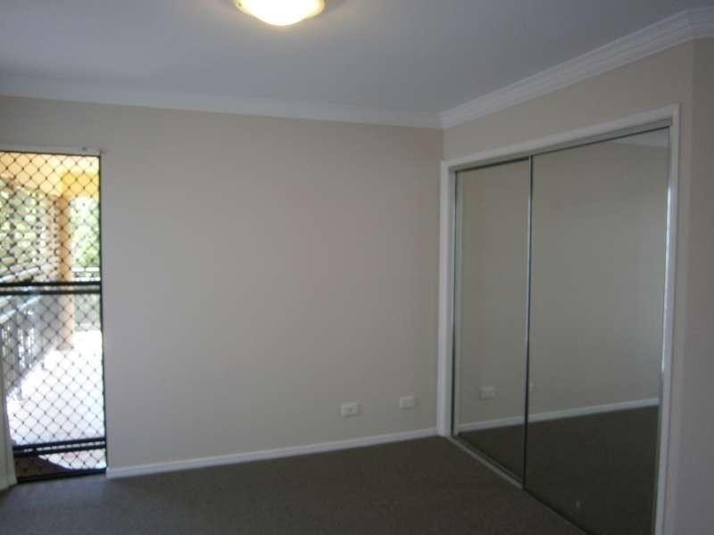 8/44-46 Broomfield Street, Taringa QLD 4068