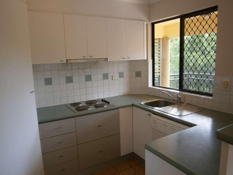 8/44-46 Broomfield Street, Taringa QLD 4068