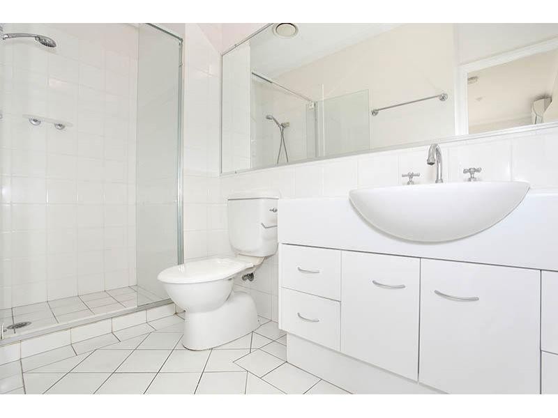 7/110 Indooroopilly Road, Taringa QLD 4068