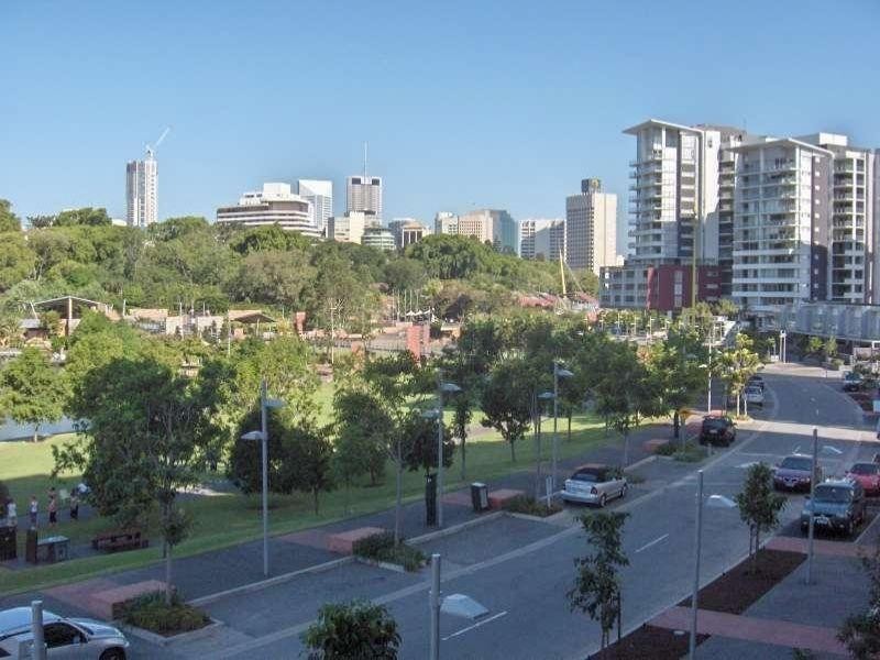 7015/7 Parkland Boulevard, Brisbane QLD 4000