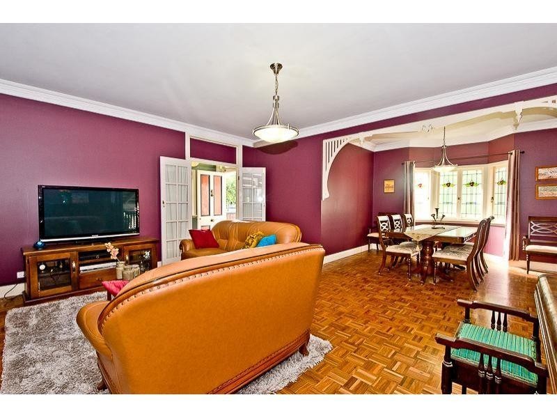 38 Grevillea Road, Ashgrove QLD 4060