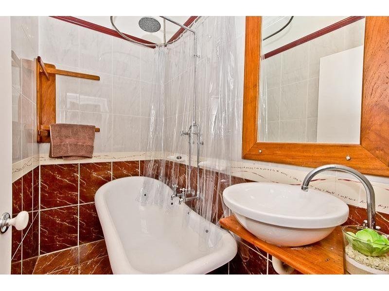 38 Grevillea Road, Ashgrove QLD 4060