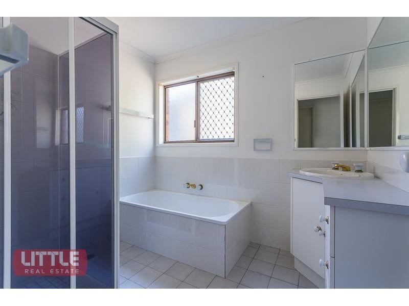 5 Lustre Place, Keperra QLD 4054