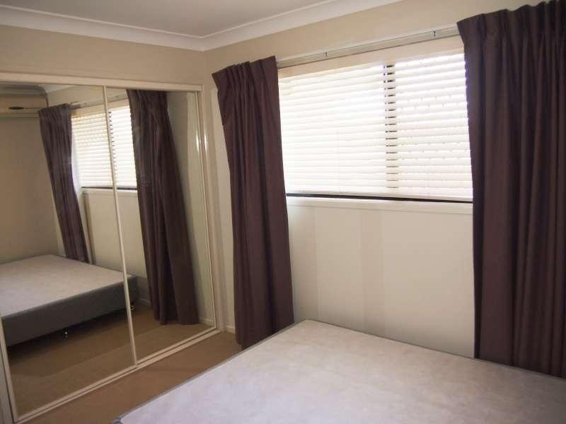 2/37 Carisbrook Circuit, Forest Lake QLD 4078