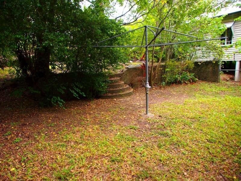 27 Huxham Street, Auchenflower QLD 4066