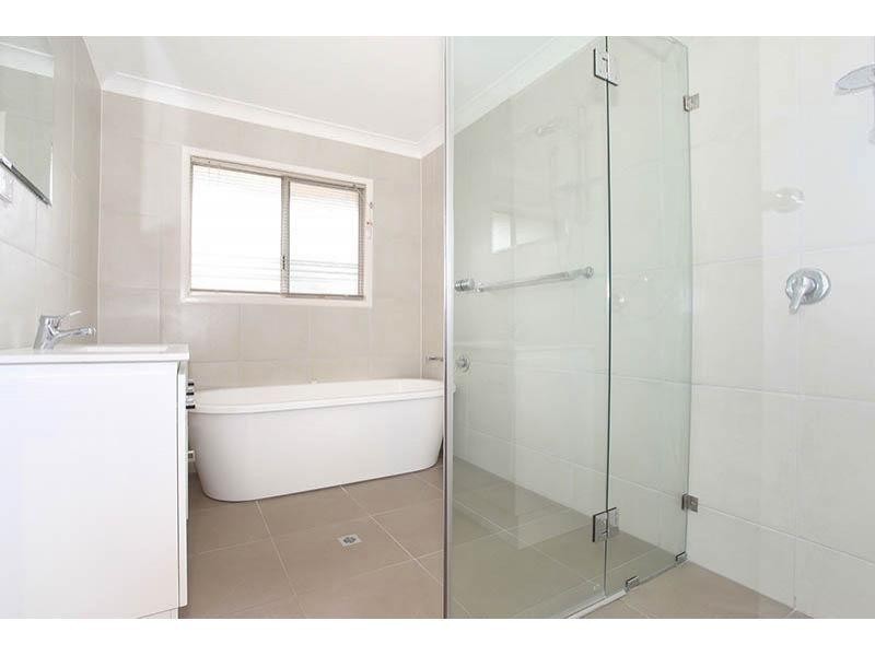 88 Settlement Road, The Gap QLD 4061