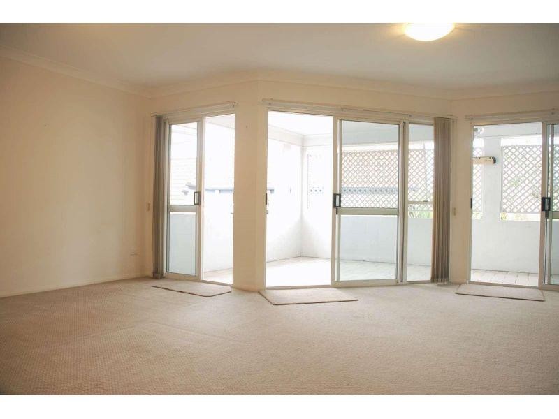8/185 Waterworks Road, Ashgrove QLD 4060