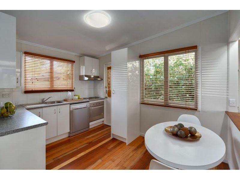 930 South Pine Road, Everton Park QLD 4053