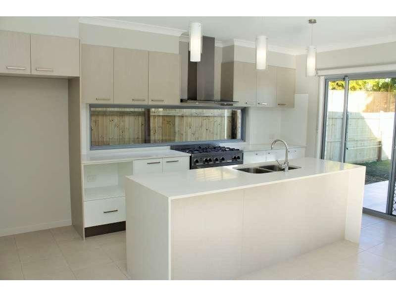42 Main Avenue, Wavell Heights QLD 4012