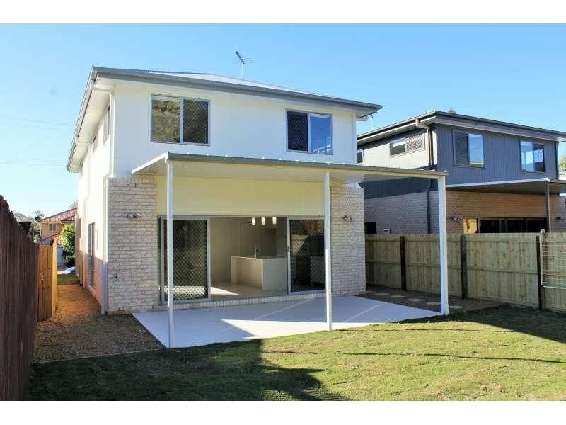 42 Main Avenue, Wavell Heights QLD 4012
